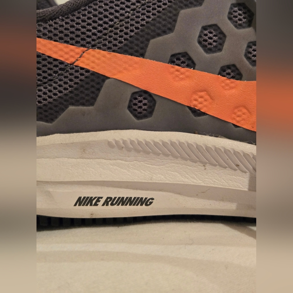 Nike Charcoal and Tangerine Running Shoes - Picture 3 of 11